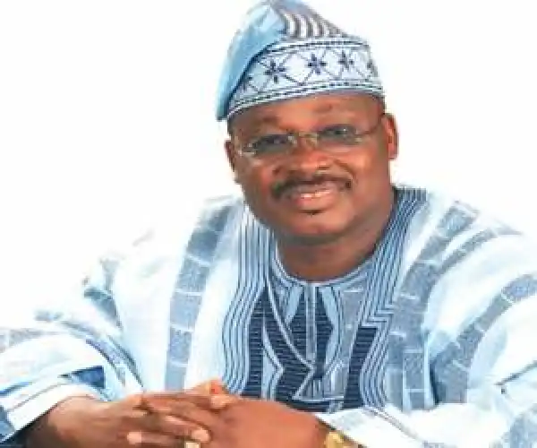 Area Boys Terrorise Ibadan Community, Injure Policemen